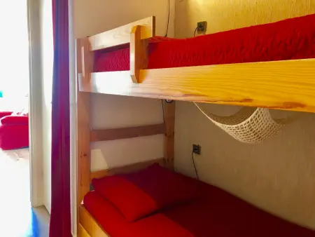 Studio cabine avec balcon, vue montagnes proche centre village - Photo 5