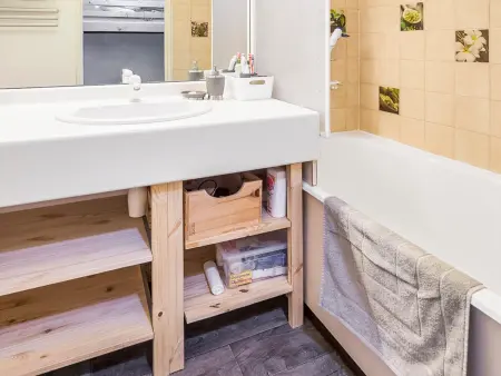 Studio cabine lumineux avec parking à Villard-de-Lans - Photo 6