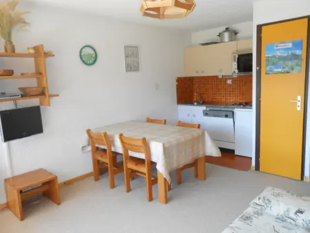 Appartement 2 pièces pour 6 pers. proche télésiège, vue montagne - Photo 1