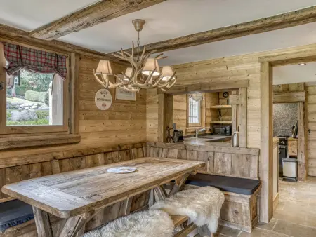 Duplex 3 chambres à Megève avec cheminée et parking - Photo 2