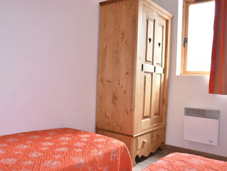 Appartement cosy proche commerces, animaux bienvenus, parking - Photo 3