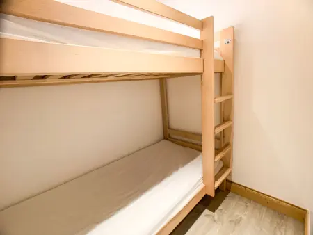 Studio rénové & lumineux près des pistes avec balcon - Animaux admis - Photo 4