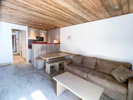 Studio rénové & lumineux près des pistes avec balcon - Animaux admis - Photo 9