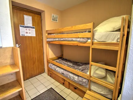 Joli appartement 2 pièces au pied du téléphérique avec balcon et animaux admis - Photo 4