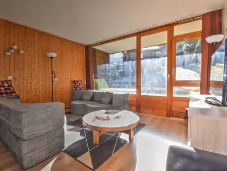 Bel appart refait 2 pièces, skis aux pieds, WIFI, parking - Photo 2