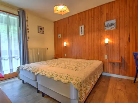 Appartement 3 pièces, Morzine, animaux admis, parking privé - Photo 5