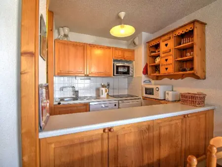 Appartement rénové 3 pièces à Morzine, à 350m du centre, 6 couchages, parking - Photo 3