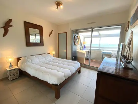 Appartement rénové 3* avec vue mer, à 50m plage, Perros-Guirec - Photo 2