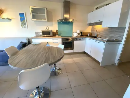 Appartement rénové 3* avec vue mer, à 50m plage, Perros-Guirec - Photo 11