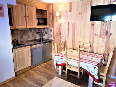 Duplex rénové 4 pers. avec terrasse - Résidence Les Chalets d'Aurouze, La Joue du Loup - Photo 4