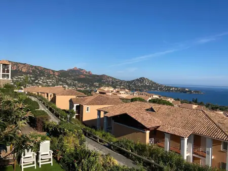 Cap Esterel: 3 Pièces avec Vue Mer et Parking Inclus - Photo 6