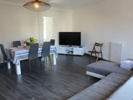 Appartement 80m² 2 Chambres Près des Thermes, Appartement 4 personnes à Balaruc les Bains - Photo 1