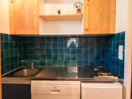 Appartement chaleureux à 300m des pistes, 5 personnes, balcon, draps, parking - Photo 2