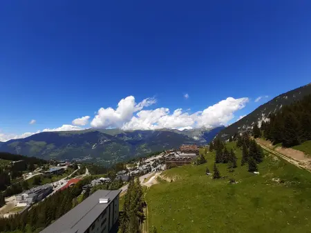 Appartement rénové 3 chambres skis aux pieds à Courchevel avec WiFi - Photo 10