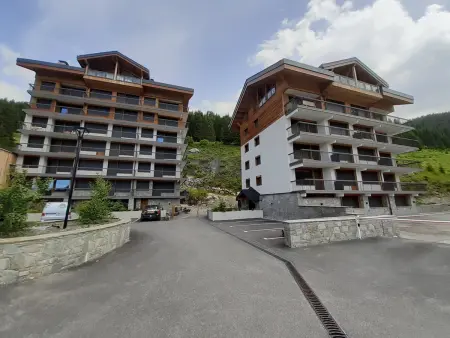 Appartement rénové 3 chambres skis aux pieds à Courchevel avec WiFi - Photo 14