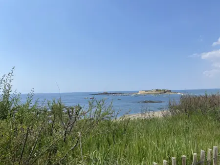 Studio rénové avec balcon vue mer, WIFI, proche plage et commerces - 2 pers - Photo 9