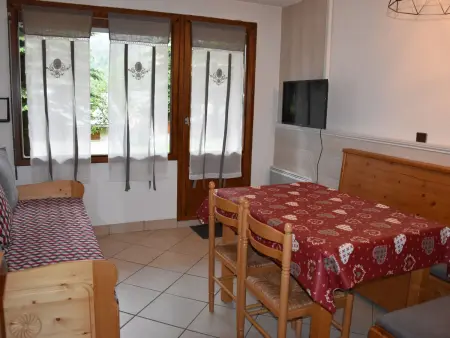 Joli 2 pièces avec terrasse et piscine chauffée - Photo 2