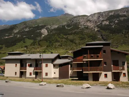 Appartement pour 4 personnes à Val Cenis Lanslevillard, proche remontées mécaniques et commerces - Photo 10