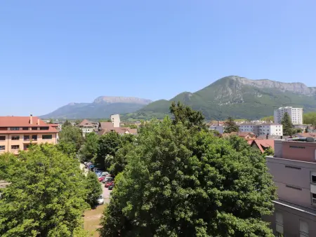 Annecy : 2 pièces rénové près du lac avec parking - Photo 7