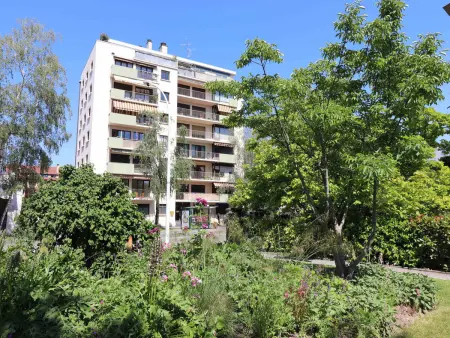 Annecy : 2 pièces rénové près du lac avec parking - Photo 11