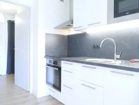 Studio rénové 4 pers avec balcon sud Les 2 Alpes - Photo 7