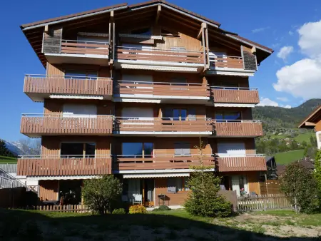 Appartement cosy 3 pièces avec balcon et garage, à proximité des pistes et commerces - Photo 7