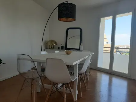 Ciboure : T4 spacieux avec balcon et véranda, proche golf - Photo 1
