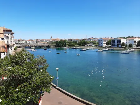 Ciboure : T4 spacieux avec balcon et véranda, proche golf - Photo 12