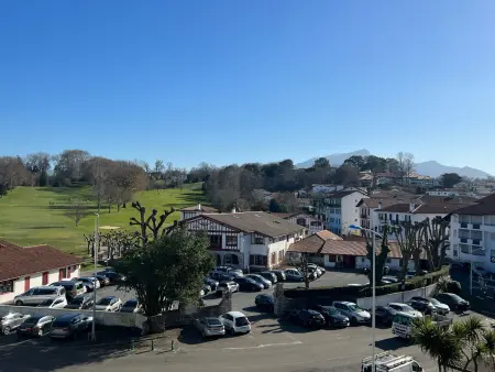 Appartement à Ciboure avec piscine chauffée et parking privé - Photo 17