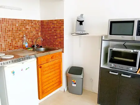 Studio avec terrasse et parking à deux pas des plages - Photo 2