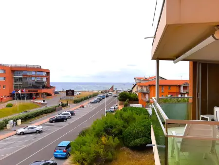 Studio avec terrasse et parking à deux pas des plages - Photo 10