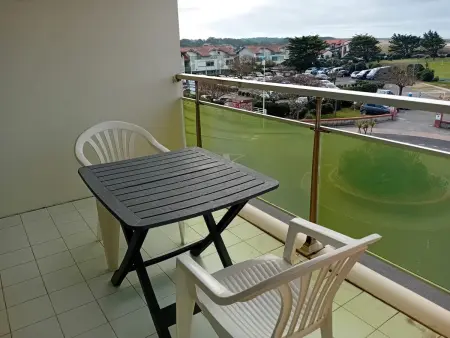 Studio avec terrasse et parking à deux pas des plages - Photo 11