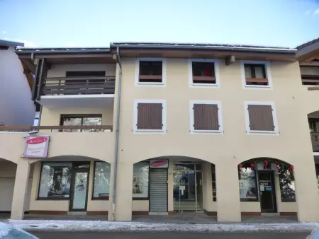 Appartement duplex 2 chambres centre Brides-les-Bains, balcon, ascenseur, animaux admis - Photo 17