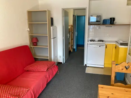 Studio cabine 4 pers, balcon, pied des pistes, ascenseur - Photo 2