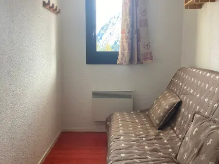 Appartement 2 pièces cabine au pied des pistes avec balcon et casier à skis - Photo 2