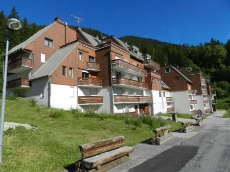 Appartement 2 pièces cabine au pied des pistes avec balcon et casier à skis - Photo 6
