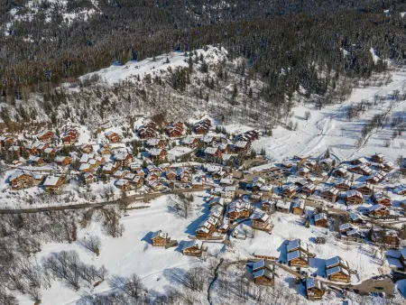 Duplex ski aux pieds avec piscine et animaux admis - Photo 11