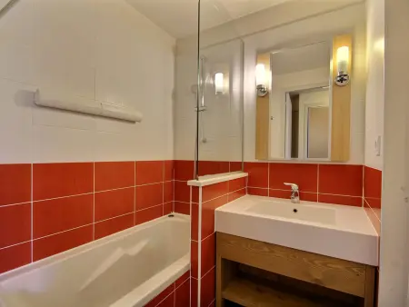 Studio cabine ensoleillé pour 4 pers, proche pistes - Photo 7