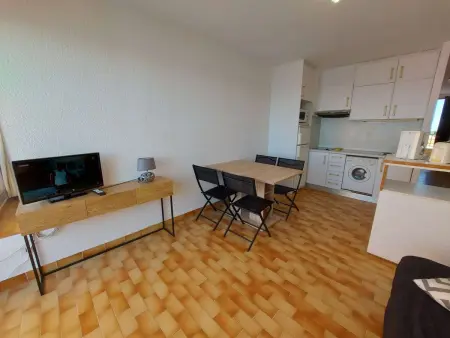 2 pièces avec terrasse et parking privé, Grau d'Agde - Photo 4