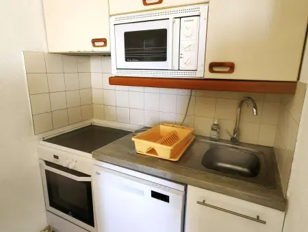 Spacieux T3 avec vue mer, résidence avec piscine - Photo 4