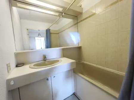 Spacieux T3 avec vue mer, résidence avec piscine - Photo 13