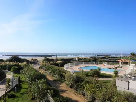 Spacieux T3 avec vue mer, résidence avec piscine - Photo 19