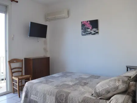 Studio 4 pers climatisé proche plage avec balcon et parking - Photo 2