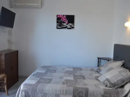 Studio 4 pers climatisé proche plage avec balcon et parking - Photo 3