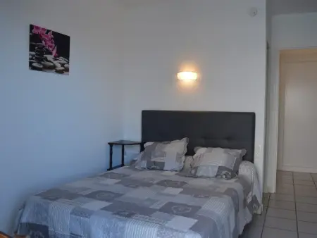 Studio 4 pers climatisé proche plage avec balcon et parking - Photo 4