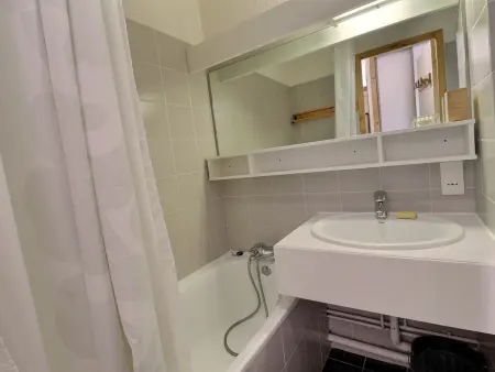 Studio 4 pers, balcon exposé ouest, Méribel, Appartement 4 personnes à Méribel - Photo 3
