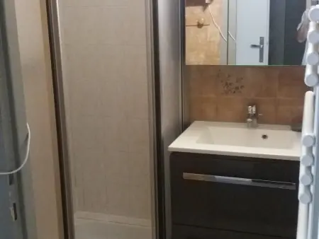 Studio cabine 4 pers sans animaux, parking, Appartement 4 personnes à Valloire - Photo 3