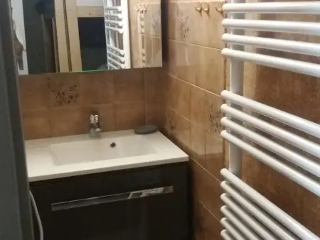 Studio cabine 4 pers sans animaux, parking, Appartement 4 personnes à Valloire - Photo 4