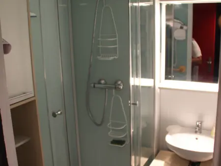 Studio cabine pour 4 pers, WiFi, Vue Est, Appartement 4 personnes à Valloire - Photo 5