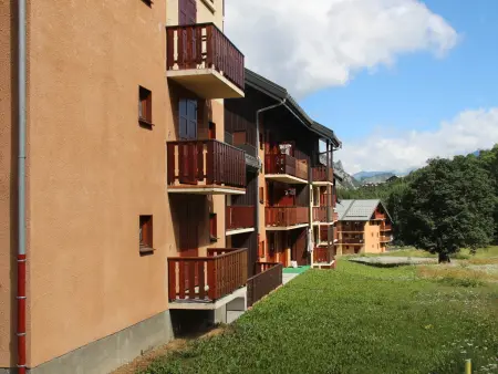 Studio cabine pour 4 pers, WiFi, Vue Est, Appartement 4 personnes à Valloire - Photo 10
